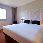 Mercure Centre Champ De Mars 루앙