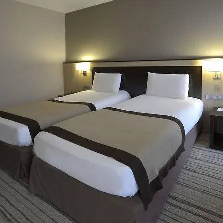 Hotell Mercure Centre Champ De Mars 4*