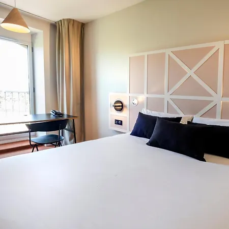 Hotel Mercure Centre Champ De Mars Rouen