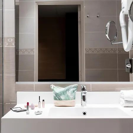 فندق Mercure Centre Champ De Mars