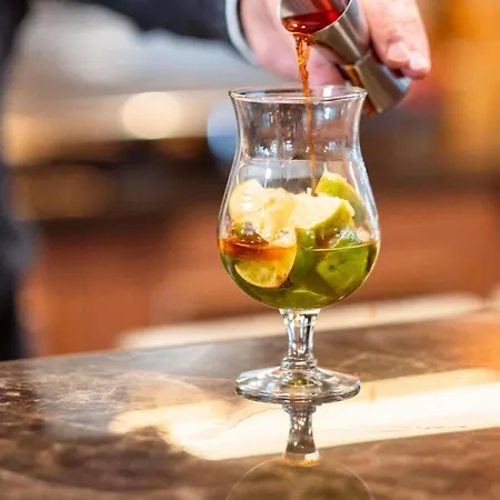 Mercure Centre Champ De Mars Hotel