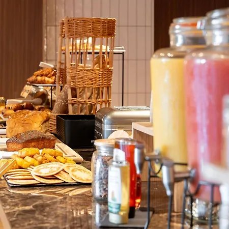 Mercure Centre Champ De Mars Otel Rouen