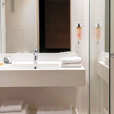 Mercure Centre Champ De Mars 4* Ρουέν