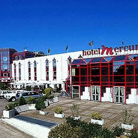 فندق Mercure Centre Champ De Mars روان