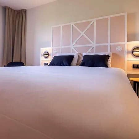 فندق Mercure Centre Champ De Mars روان