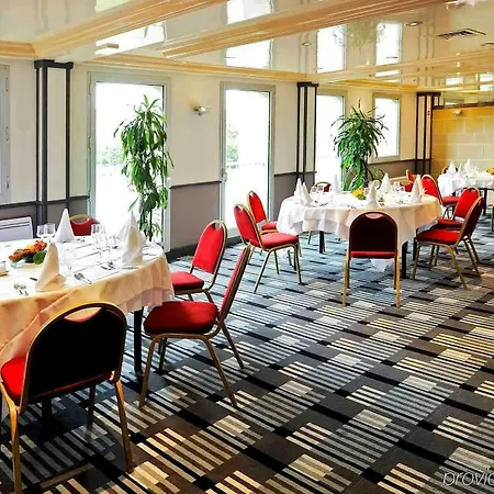 Mercure Centre Champ De Mars 4*
