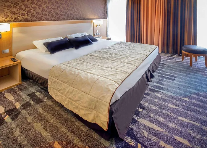 Mercure Centre Champ De Mars فندق روان