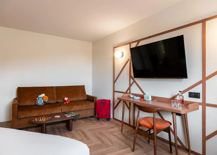 Mercure Centre Champ De Mars 4* روان