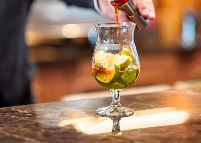 Mercure Centre Champ De Mars Szálloda