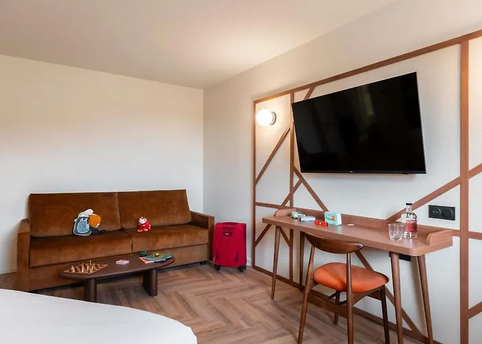 Mercure Centre Champ De Mars Szálloda 4*