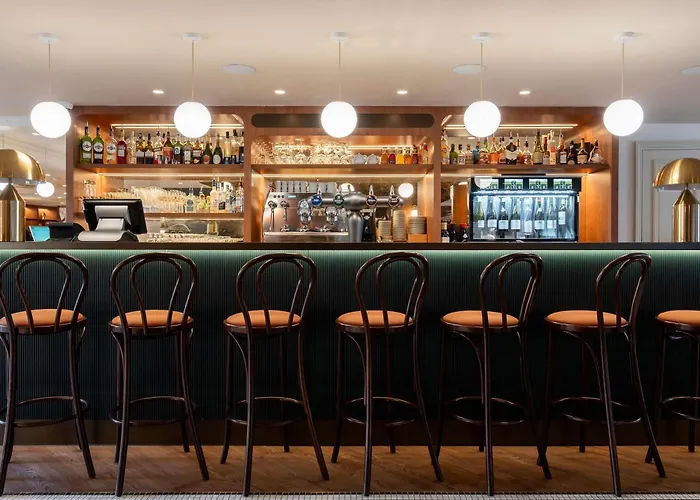 Mercure Centre Champ De Mars Hotel