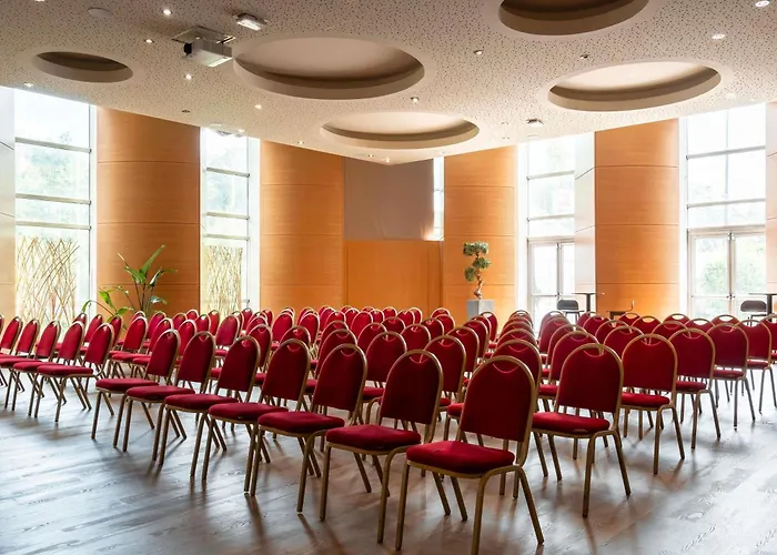 Mercure Centre Champ De Mars Szálloda 4*